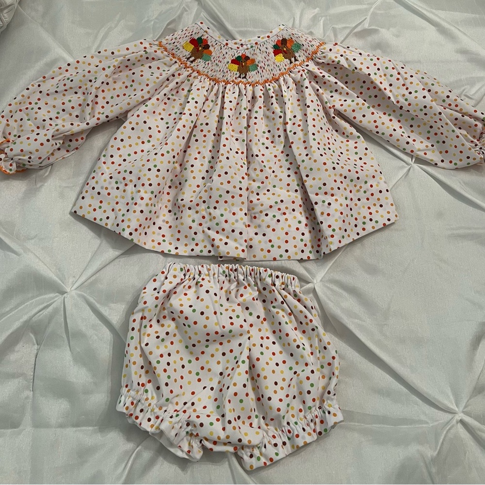 “Seaux Smocked” Thanksgiving Fall Baby Outfit !